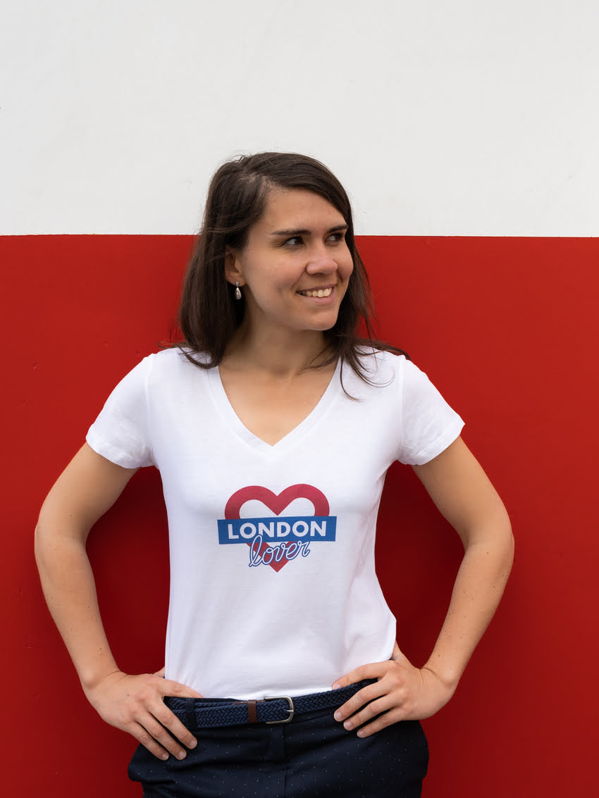 T-shirt-femme-col-v-london-love